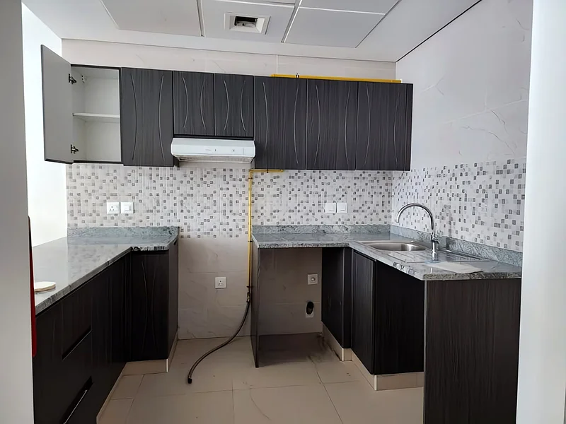 SPACIOUS LAYOUT | BRIGHT & ELEGANT | WELL MAINTAINED UNIT63807419073922112