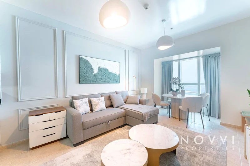 Fully Furnished | Upgraded | Sea View63776831184003110