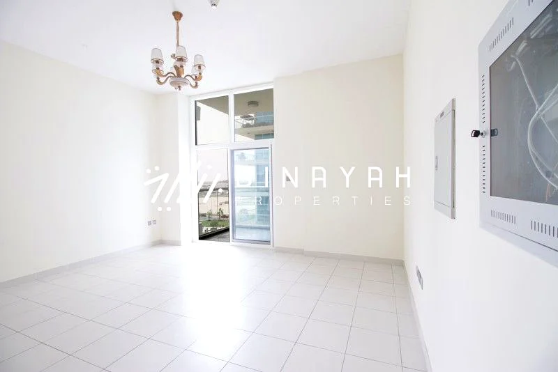 Vacant | Large Studio | Ready to move in63725373217025112