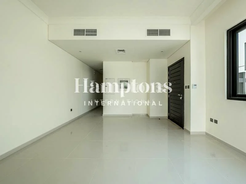 Vacant | Back To Back | Unfurnished63741153645825110