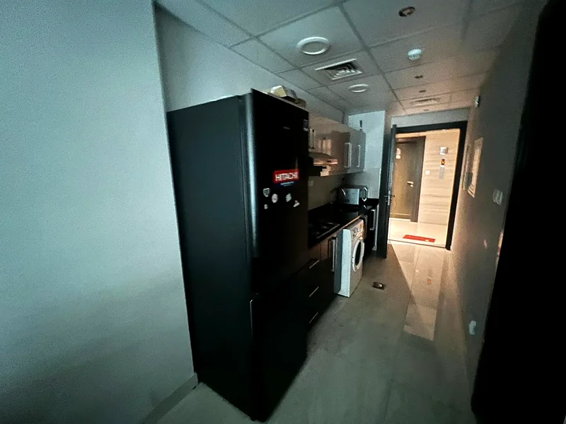 SPACIOUS STUDIO | PRIME LOCATION | FURNISHED63798218850177112