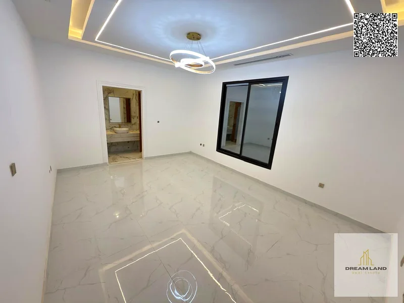 Luxury villa for sale in Ajman - Al Helio area | 5 bedrooms | Price includes fees  Now is your chance to own a luxurious villa at a special price in o63910536768513114