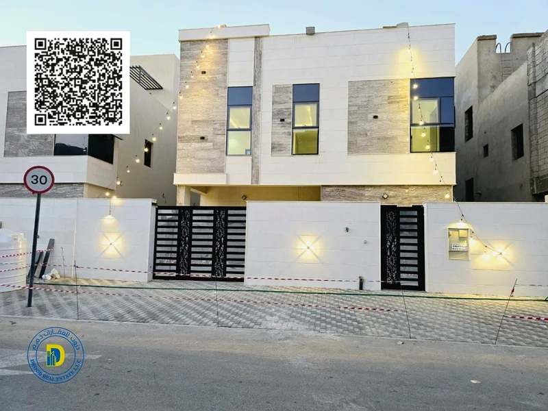 للبيع، فيلا مميزة جدًا في الهيلو 2، بسعر خاص وحصري، تشطيبات فاخرة، 5 غرف، صالة، ومطبخ بتصميم رائع،63910536845954110