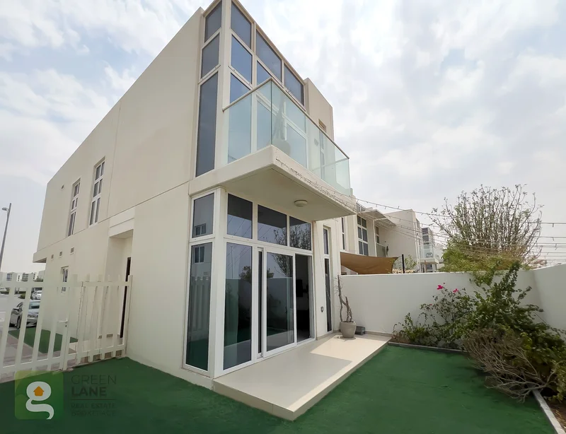 3Bed plus Maids | Single row | Fully Furnished63748376688385110