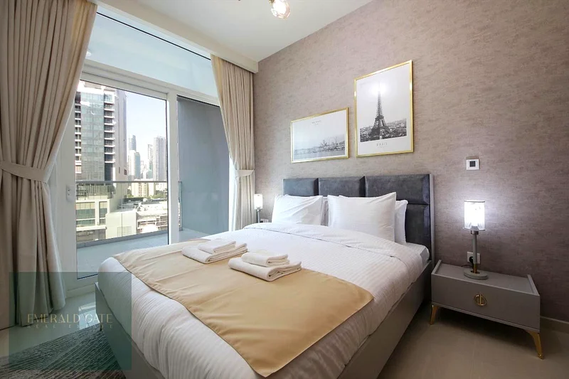 2 Bedroom | Fully Furnished | Pool and Burj Khalifa View63792474655873111