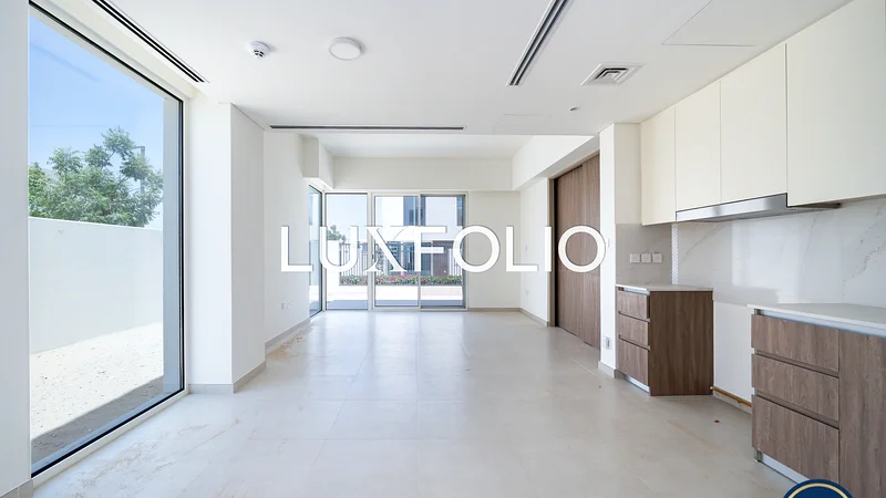 Vacant Unit | Great Value | Quick Sale63947307229825114