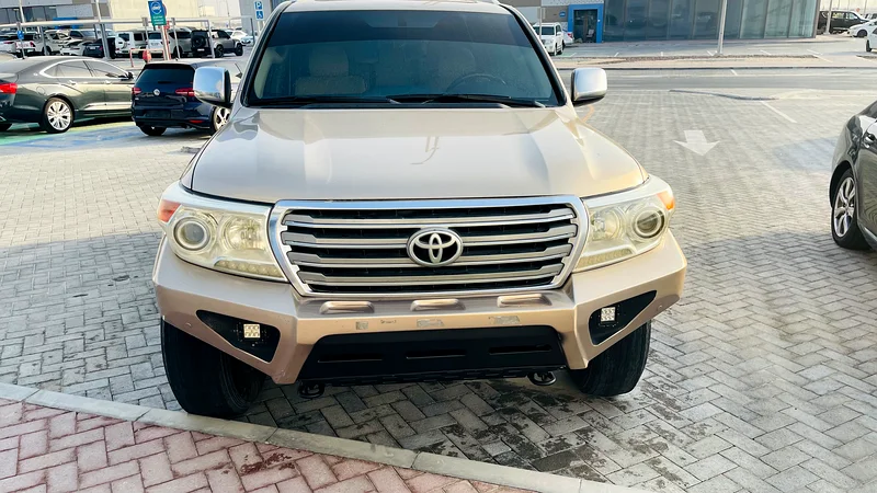 تويوتا لاندكروزر 2008 VXR V8 خليجي بحالة وكالة نظيفة جدا رقم واحد63699052421634111