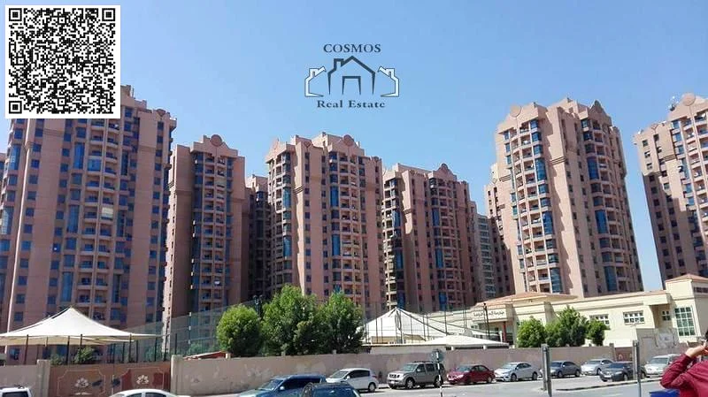 شقة أنيقة بدون أعمدة للإيجار في برج نعيمة – 32,000 درهم63723760582017110