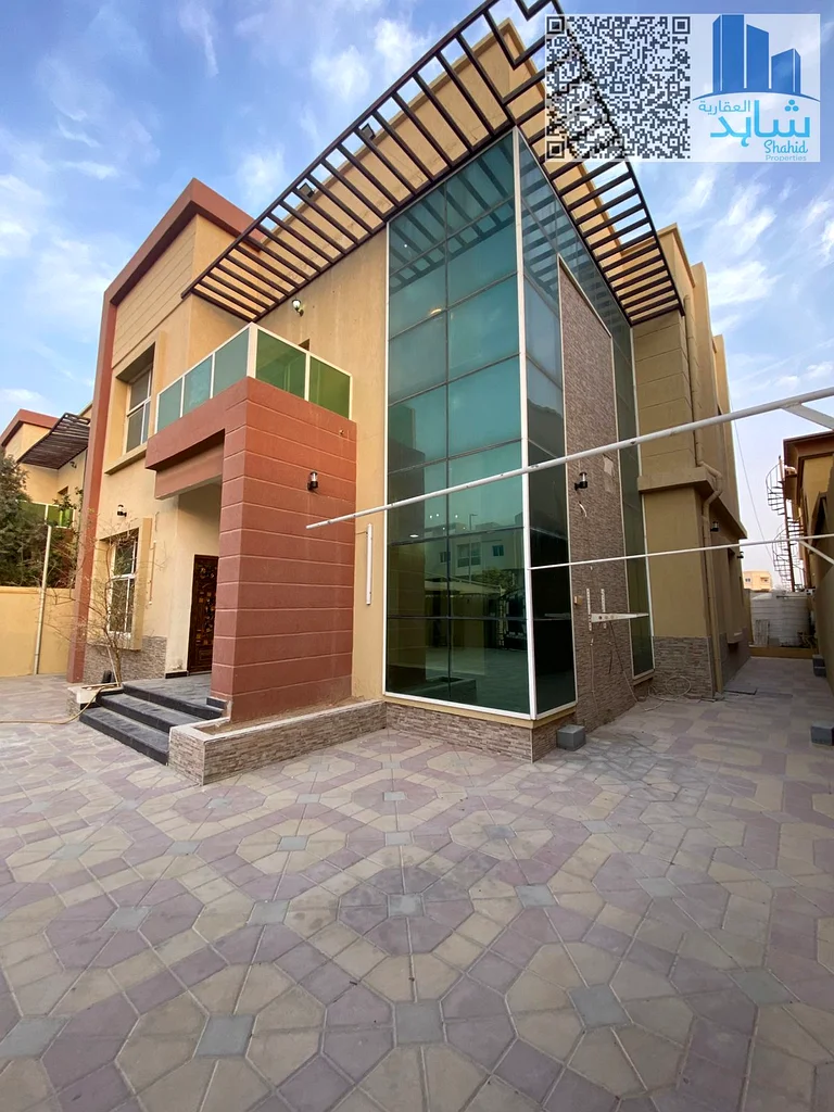 فيلا للإيجار | سكني وتجاري | المويحات 1 – 150,000 درهم63816673168002112