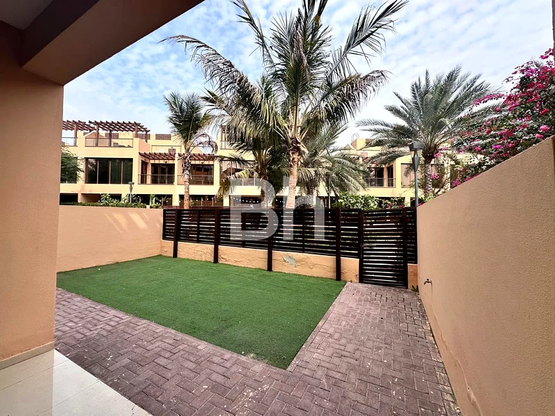 4BR + Maids | Pool & Park Backing | Vacant63724602081409112