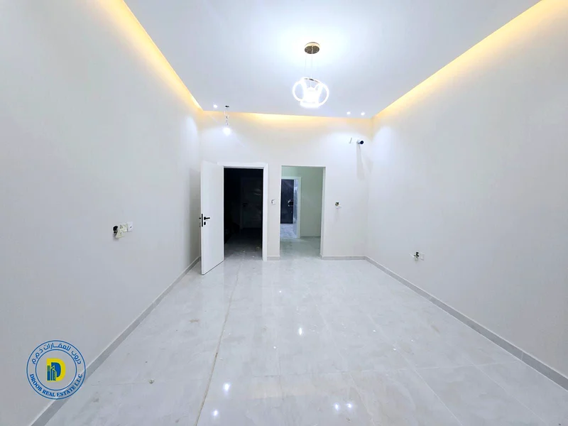 Two-story townhouse villa, Al Helio 2, corner, without annual fees, without service fees, including registration fees, freehold for all nationalities63911938257027112