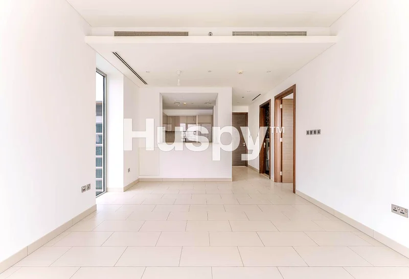 Vacant | Corner Unit | Park View64016940493441111