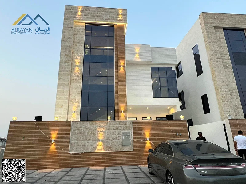فرصة ذهبية لامتلاك فيلا فاخرة بتصميم عصري وتشطيبات راقية، تقع استراتيجياً على شارع رئيسي.63912050594177114
