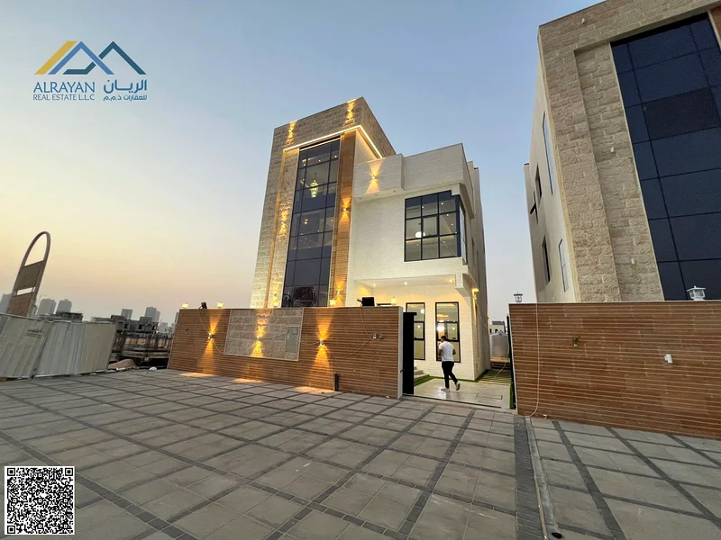 فرصة ذهبية لامتلاك فيلا فاخرة بتصميم عصري وتشطيبات راقية، تقع استراتيجياً على شارع رئيسي.63912050594177113