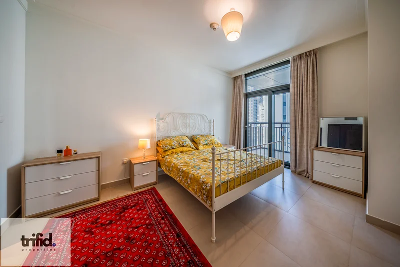 SPACIOUS UNIT | FULLY FURNISHED | WATER VIEWS64027766167042114