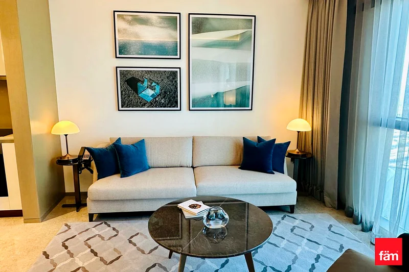 Vacant | High Floor | Creek view63761829877249114