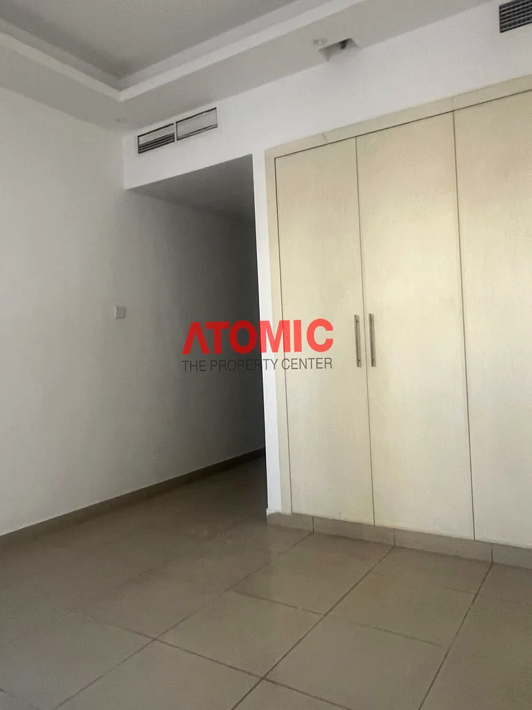 Spacious & Fully Upgraded One Bedroom Converted to Two Bedroom In CBD Area( CALL NOW ) =0663742751890946113