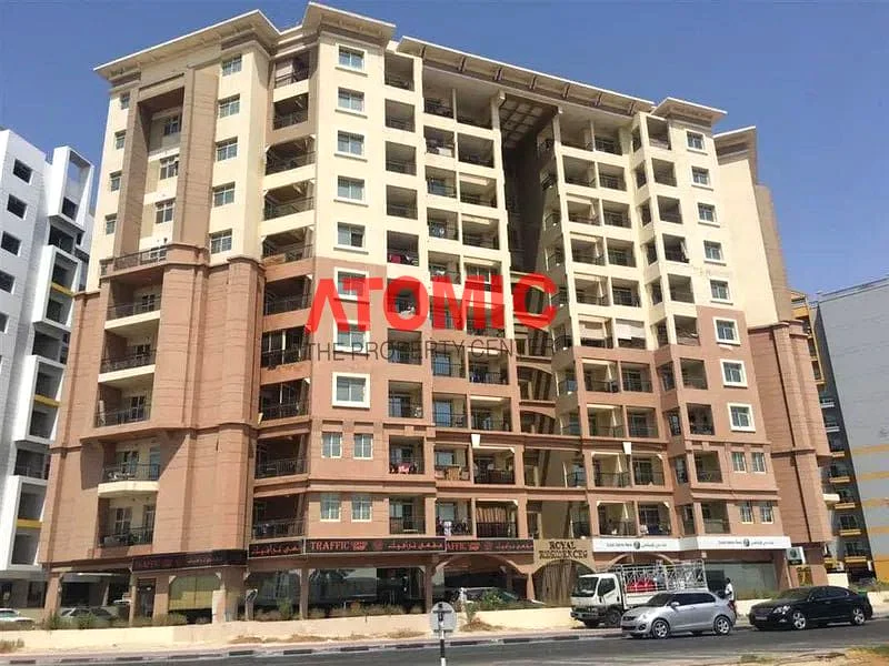 Spacious & Fully Upgraded One Bedroom Converted to Two Bedroom In CBD Area( CALL NOW ) =0663742751890946110