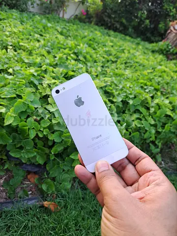 Apple I phone 5