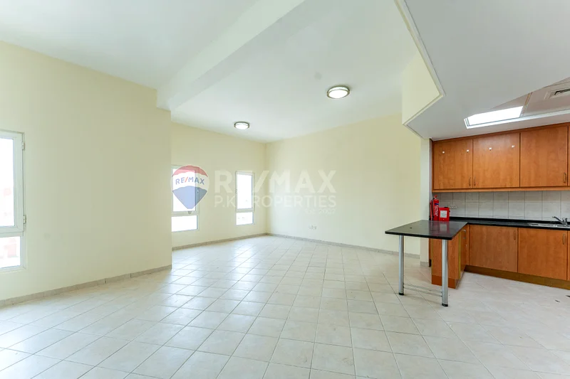 Multiple Option|Huge Size|Well Maintained|Managed63936363373313113