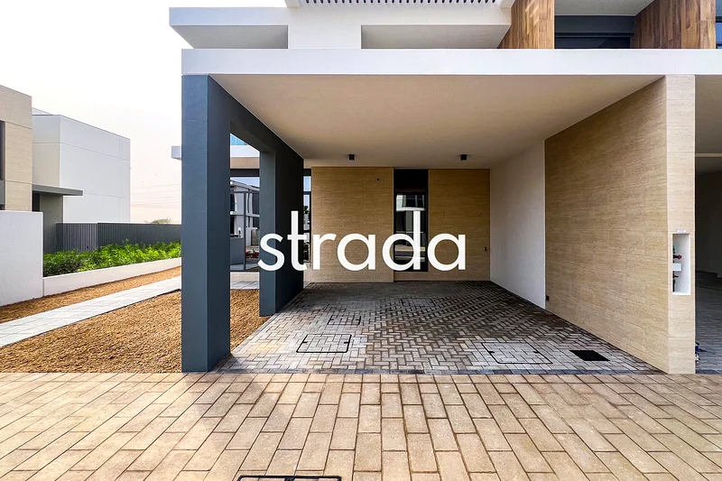 Single row | Corner | Vacant | 4 BR63930884229123111