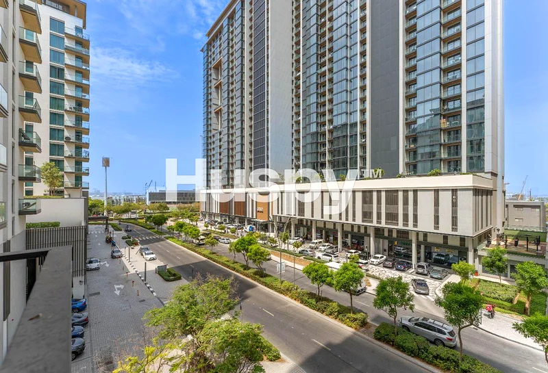 حصري | طابق منخفض | شاغر63756191354113110