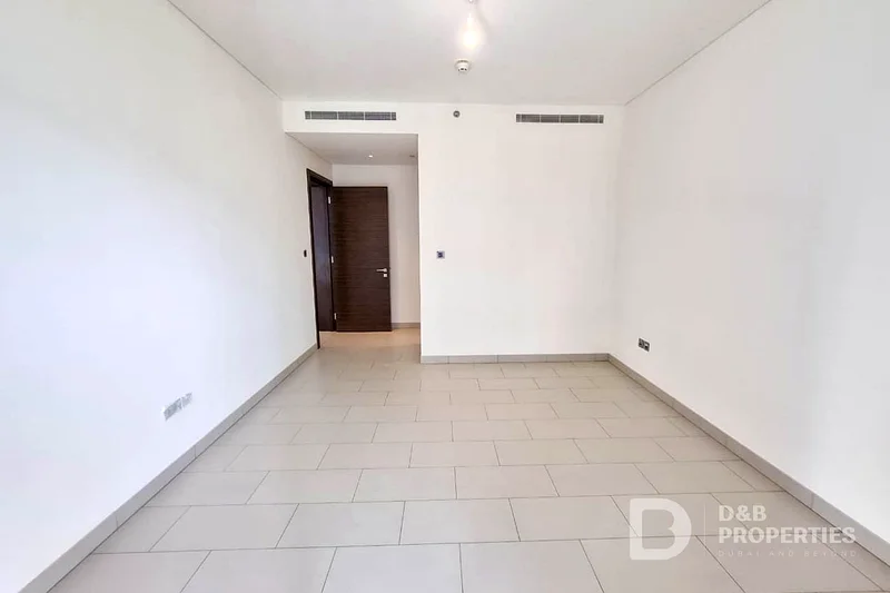 Mid Floor | Community View | Spacious Layout63756383836802112