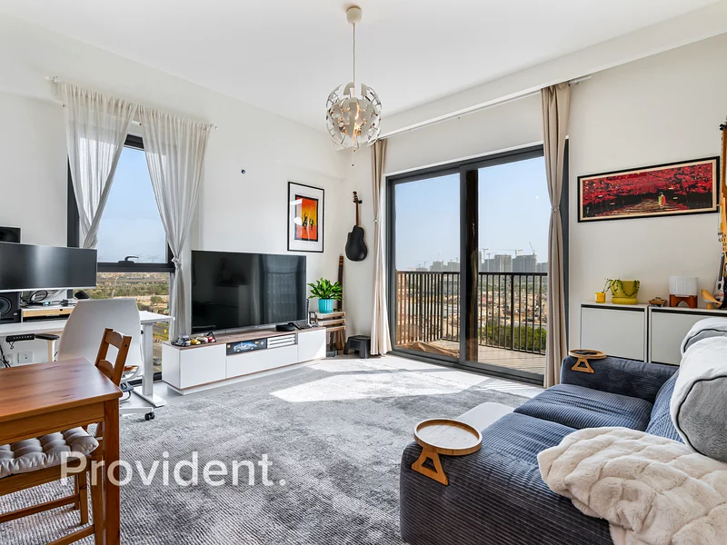 Corner Unit | Negotiable |  VOT | Spacious64043895648129110
