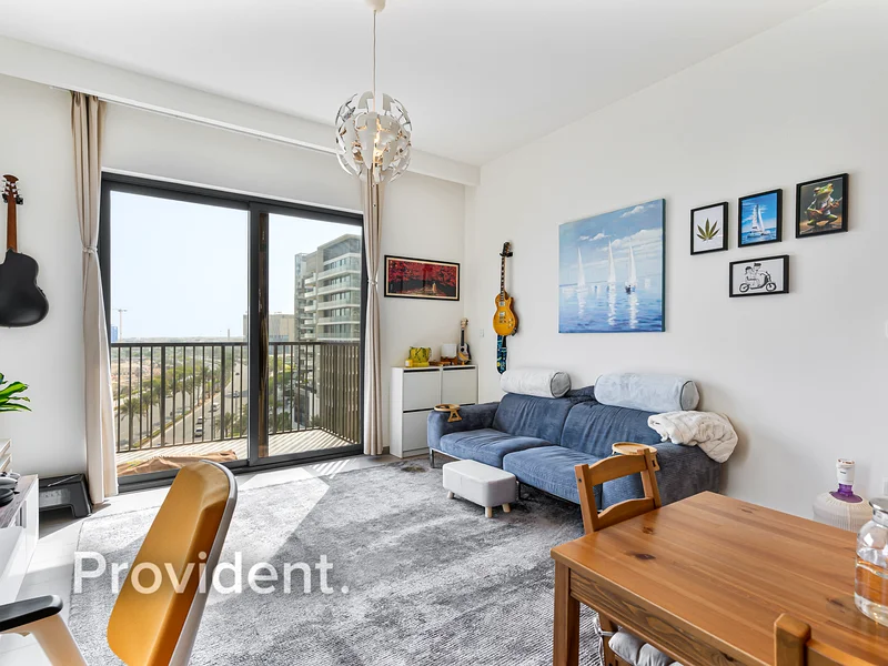Corner Unit | Negotiable |  VOT | Spacious64043895648129113