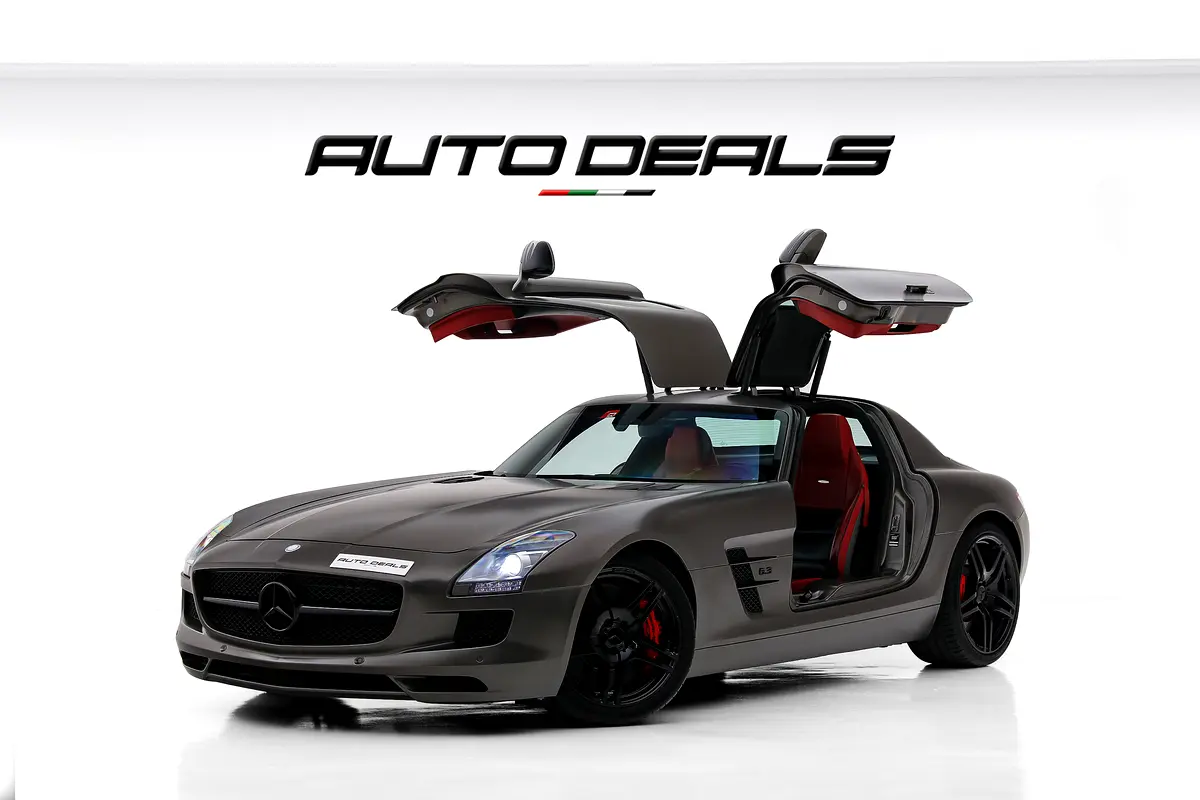 Mercedes-Benz SLS 2011 — photo 1 of 18