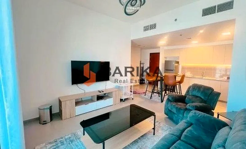 مُسكن عصري في ساحة المدينة | مجتمع نابض بالحياة63736716044547113