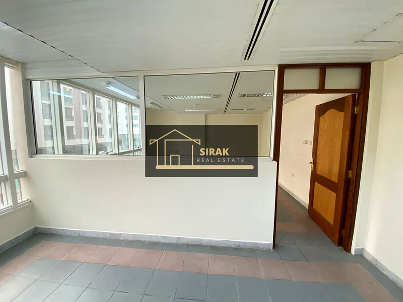 Office available in Khalidiya area| 4 payment64061711568258112