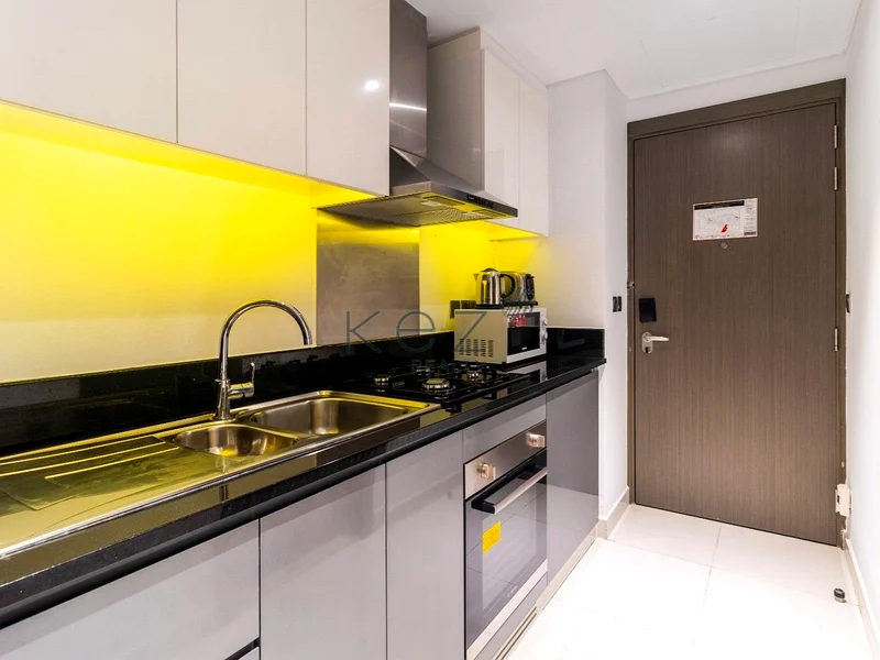 Vacant | canal view| convertible to 1 bed63795532483459112