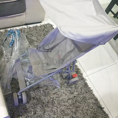 Brand new never used compact and Stylish Stroller for Your Little One