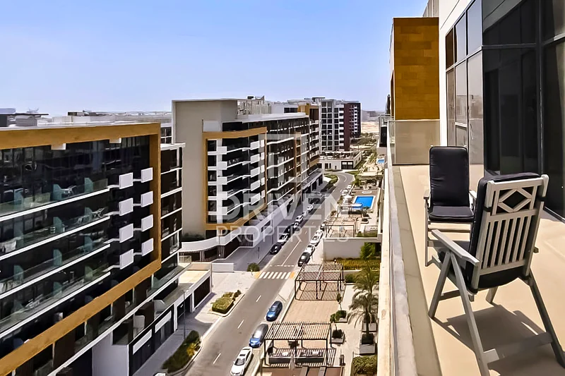 Huge Layout | Stunning Lagoon and Community View63976948203522112