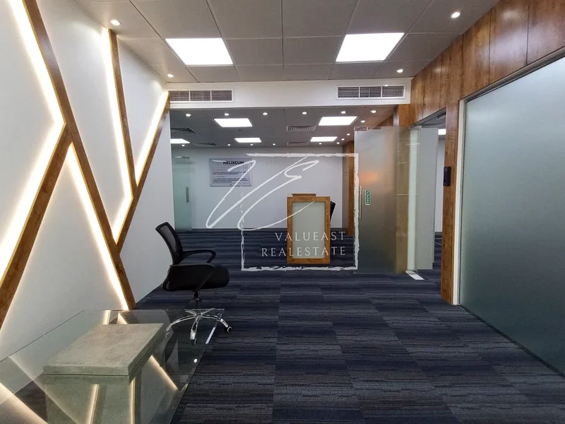 Partitioned Office | Near Metro Station |64066910071937112