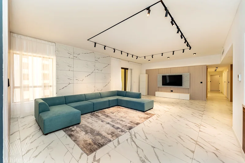 High Floor | Fully Upgraded and Furnished | Vacant63937052318595112