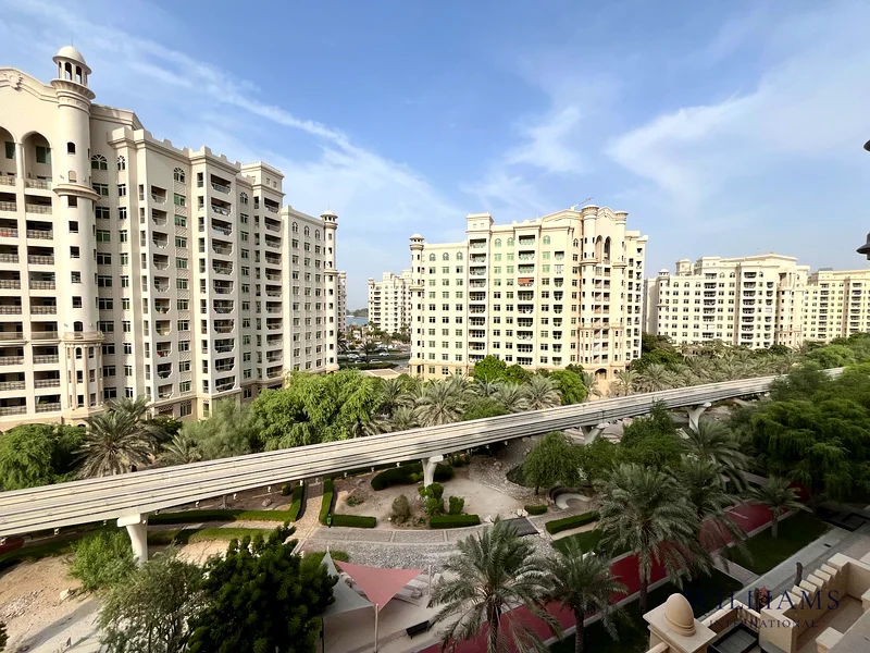 UPGRADED | PARK VIEW | VACANT64007562465667112