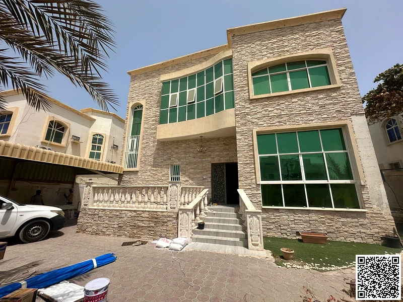 فيلا بثلاث غرف نوم وبفناء كبير للإيجار في الروضة 3 العجمان63719243166721112