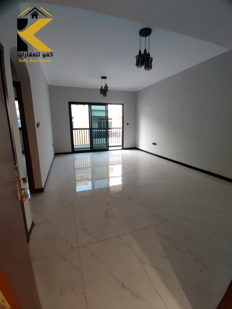 2-BR Apartment with Hall,  Balconie & 3 Bathrooms in Al Mowaihat3 – Main Road View63711958587394110