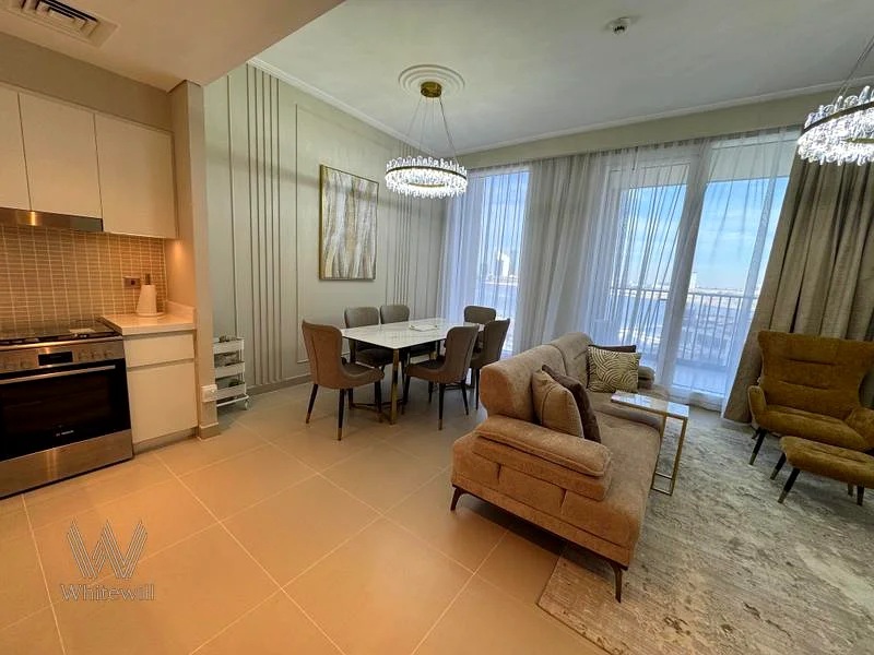 Upgraded and Furnished | Vacant | Creek View64027121604993113