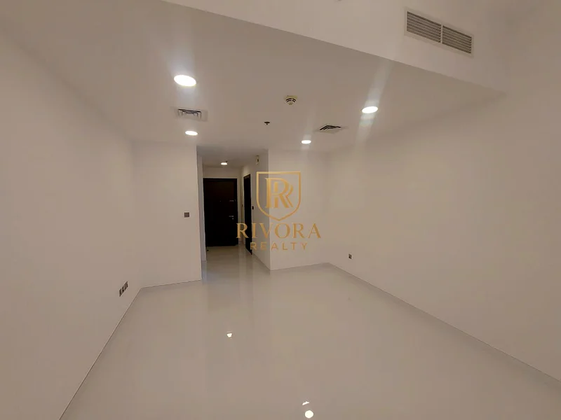 1 BHK I WITH STORAGE I FRONT SIDE VIEW63744985322625111