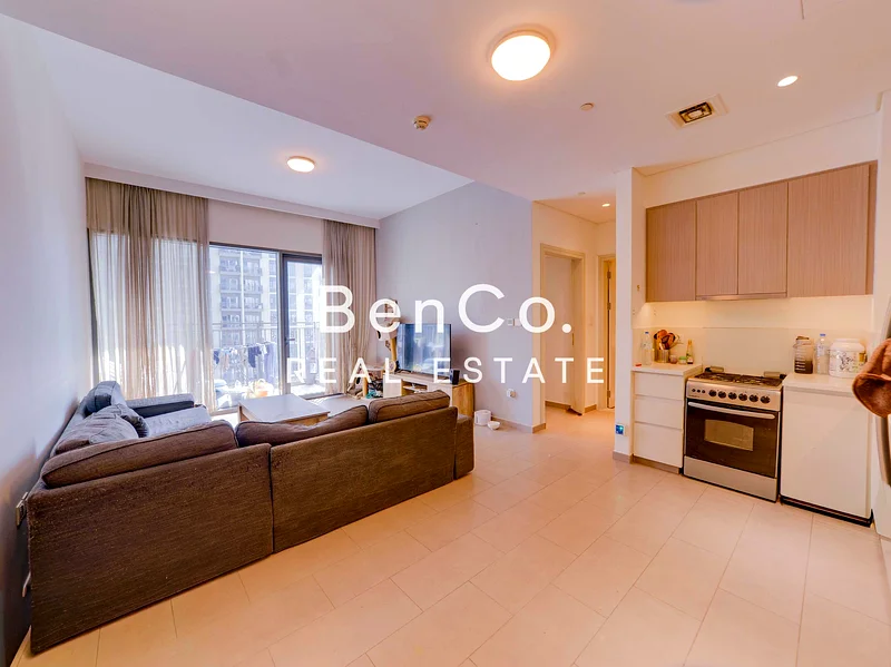 Available Sep 27, 2025 | Modern 1BR | Unfurnished63754222261379113