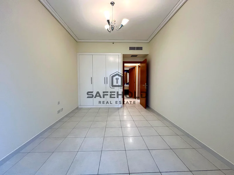 يؤجر بشكل عاجل | مسكن كبير مكون من غرفتي نوم في موقع متميز في منطقة الشيخ زايد63746321811713113