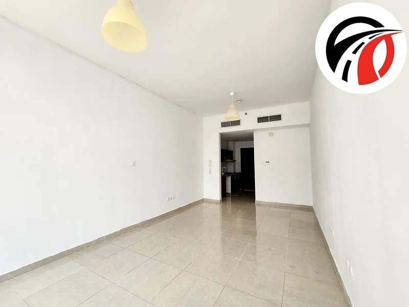 Spacious studio available for rent 40k ready to move63742380873729113