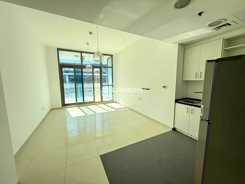 استوديو أنيق | مطبخ مجهز بالكامل | شاغر63739165970434110