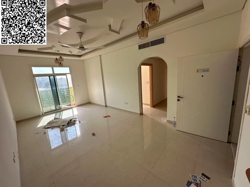 الشقة الثانية من أفضل شقة بغرفتي نوم مع حمامين، وخزائن حائطية، وتكييف مركزي63712054041217113