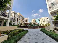 Move into this spacious 1bhk+study room