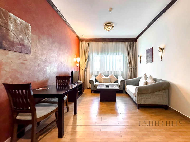 Modern Furnished 1BR Suite | Ideal Location63923650598403114