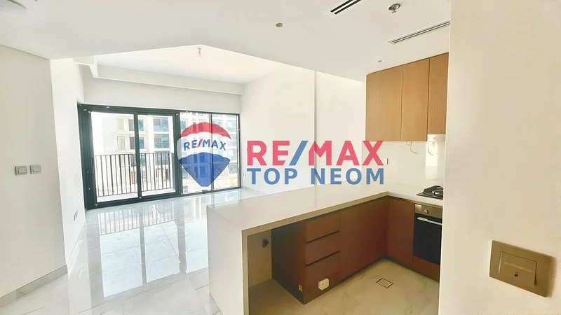 Corner  | Breathtaking Open view | Exclusive63942317385858111